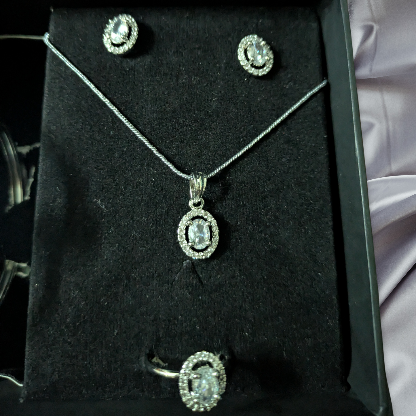 6 PCS Silver Elegant Jewellery Gift Pack