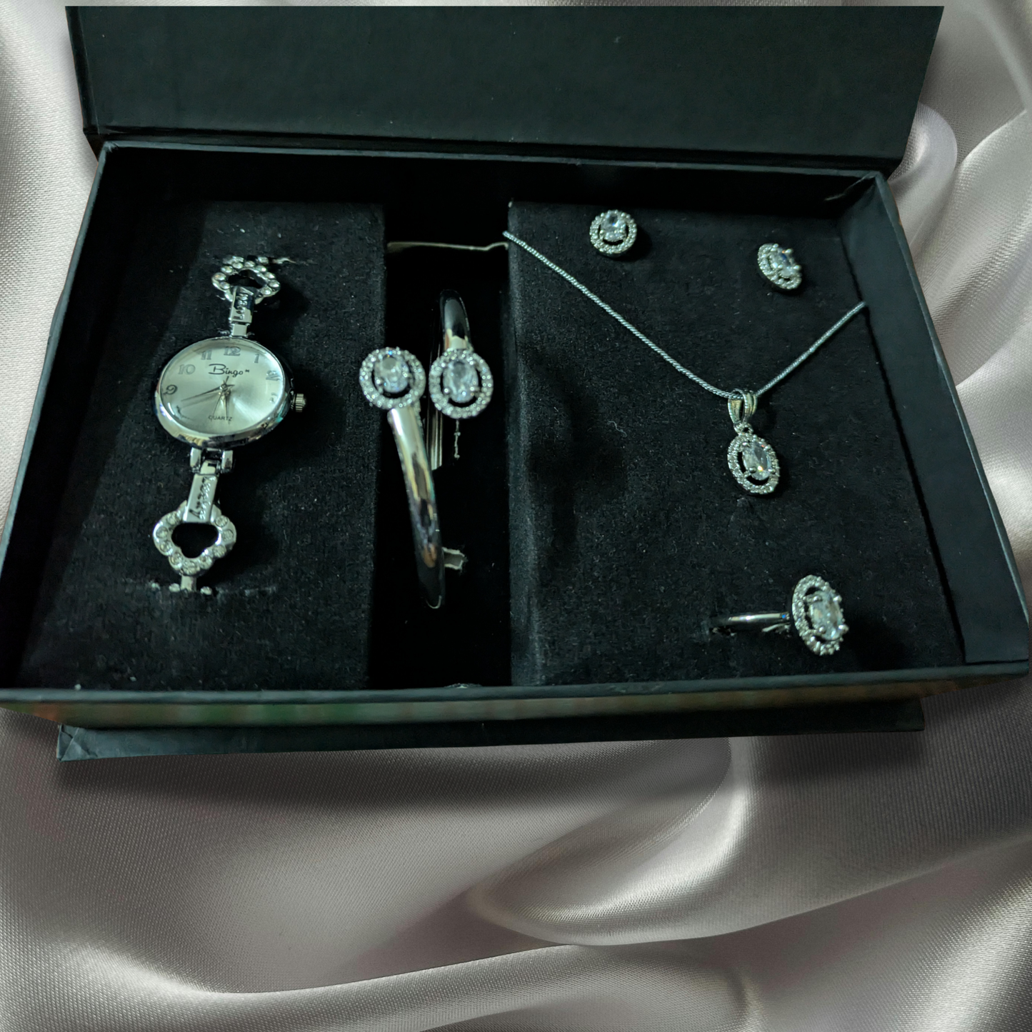 6 PCS Silver Elegant Jewellery Gift Pack